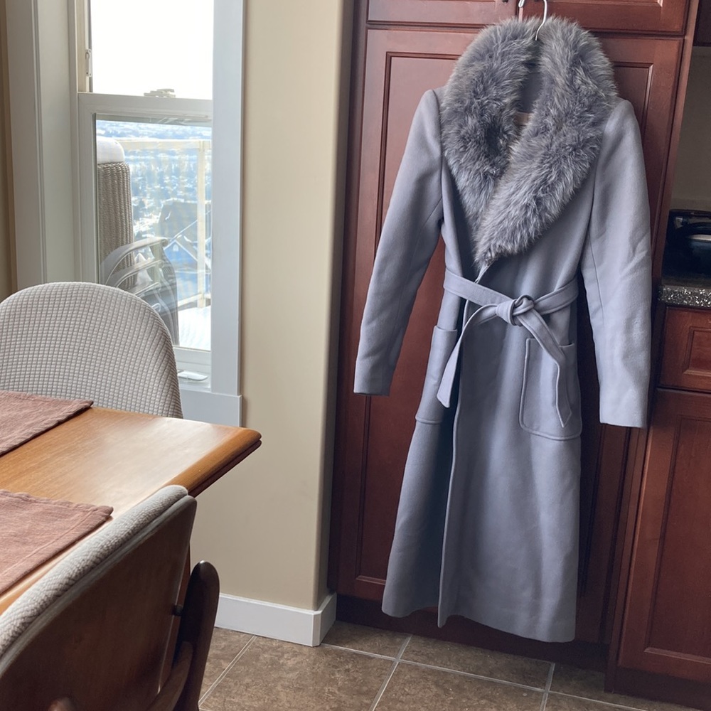 Stunning Wool Belted fur Coat Size XS S 4 6